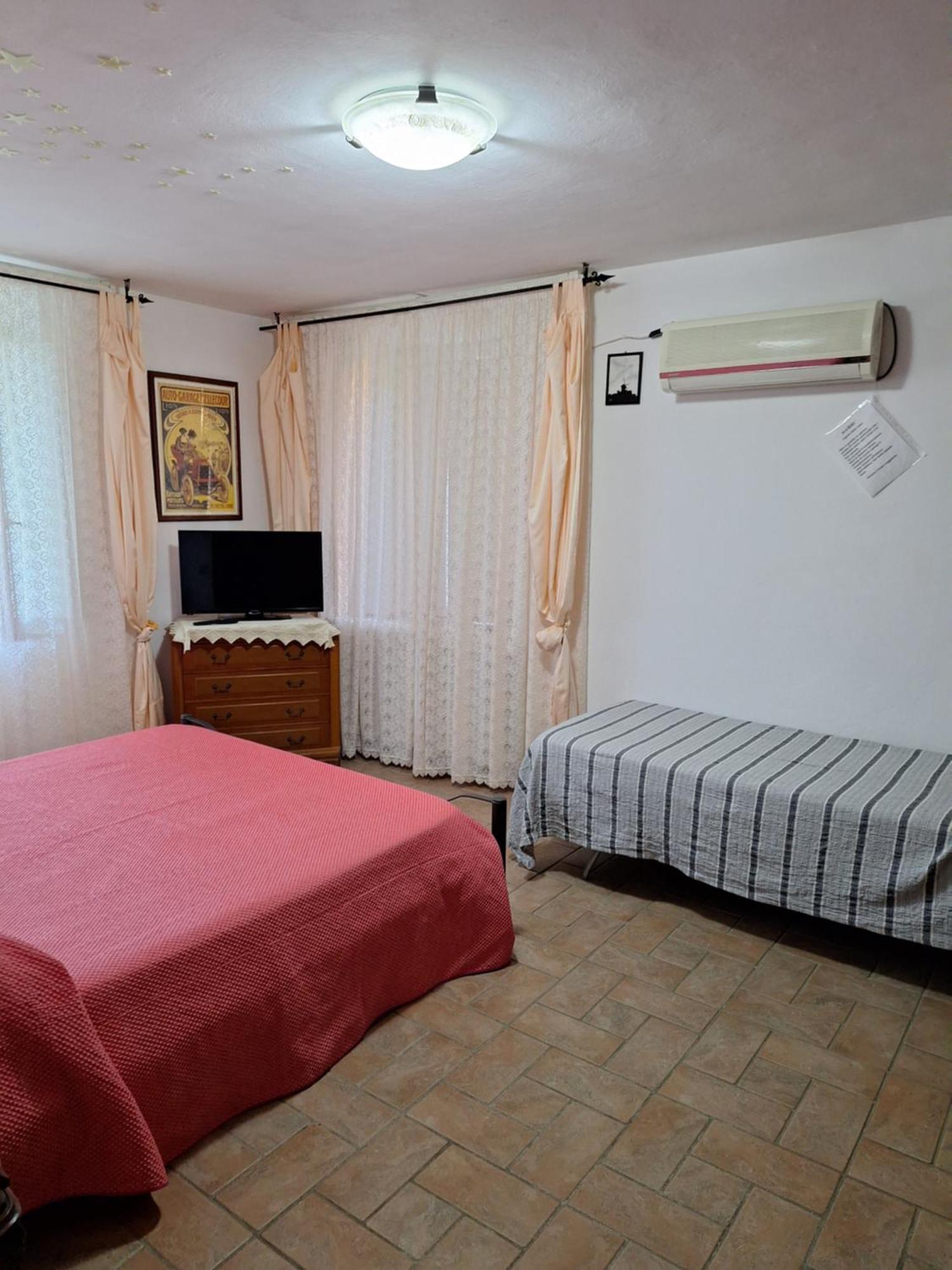 Mama' Hotel Castell'Anselmo Стая снимка