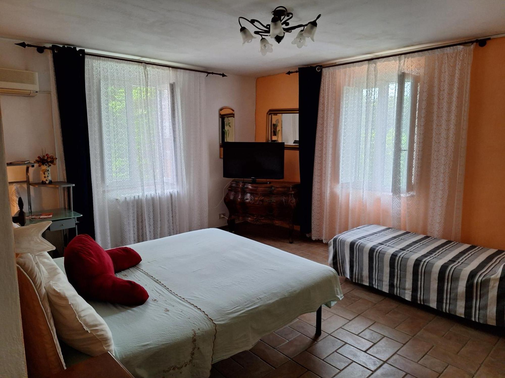Mama' Hotel Castell'Anselmo Екстериор снимка