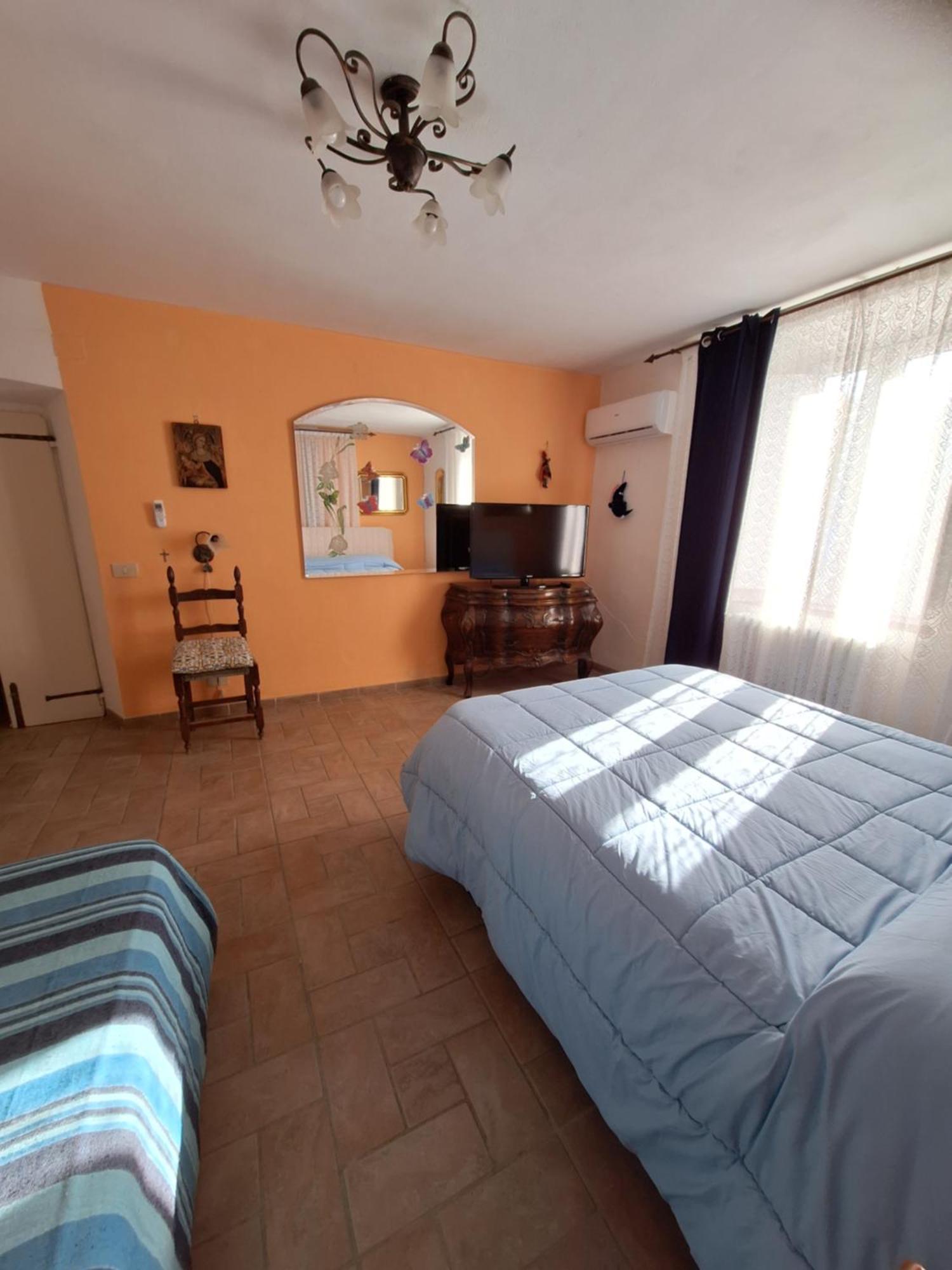 Mama' Hotel Castell'Anselmo Екстериор снимка